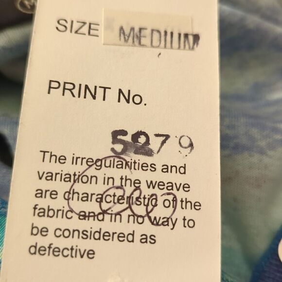 ‎Vintage Asian print beaded top - Picture 5 of 13